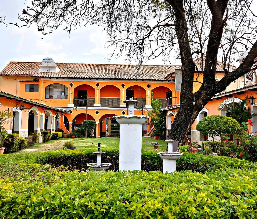 Naupa House Hostel Cochabamba Bagian luar foto