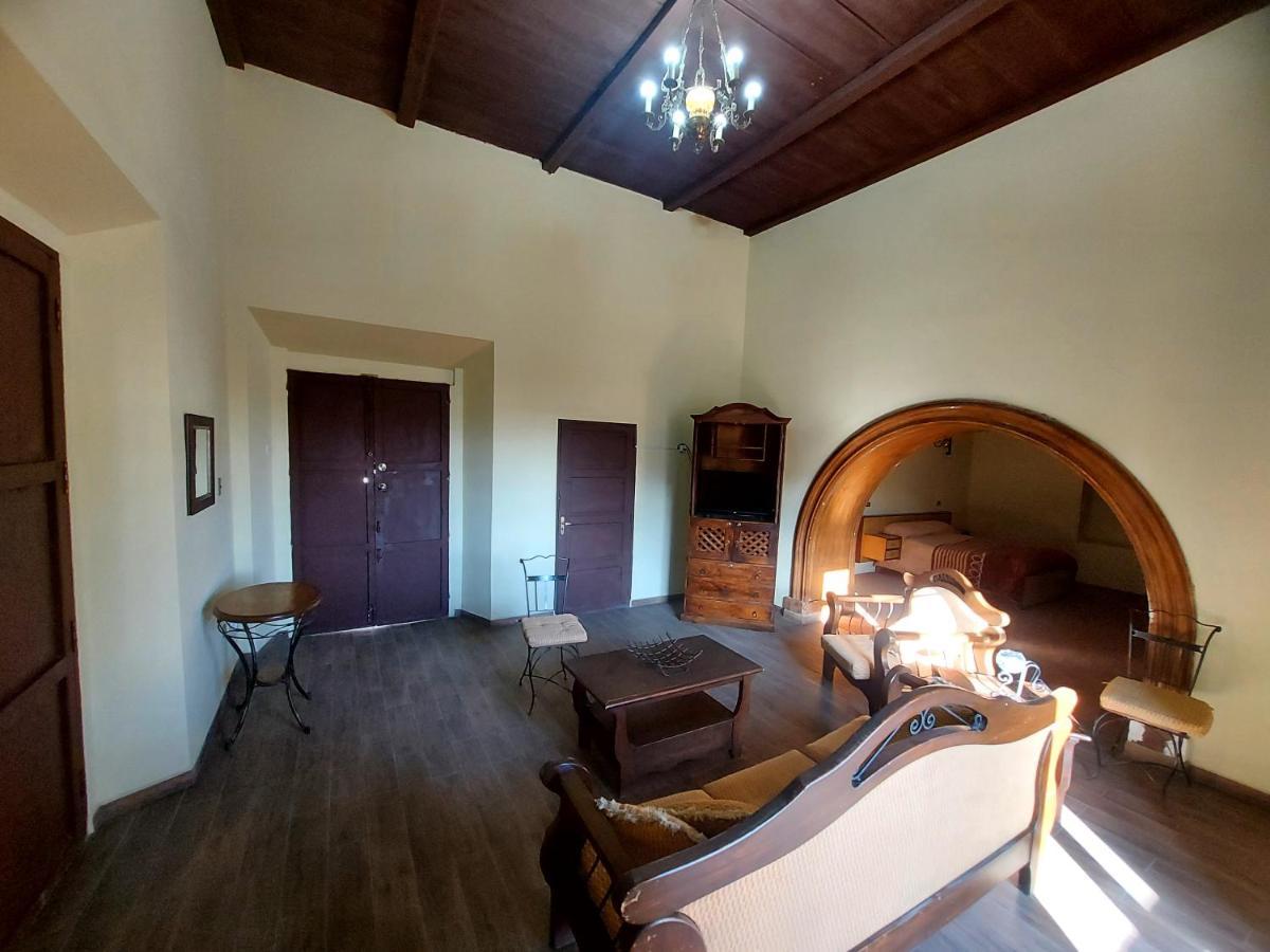 Naupa House Hostel Cochabamba Bagian luar foto