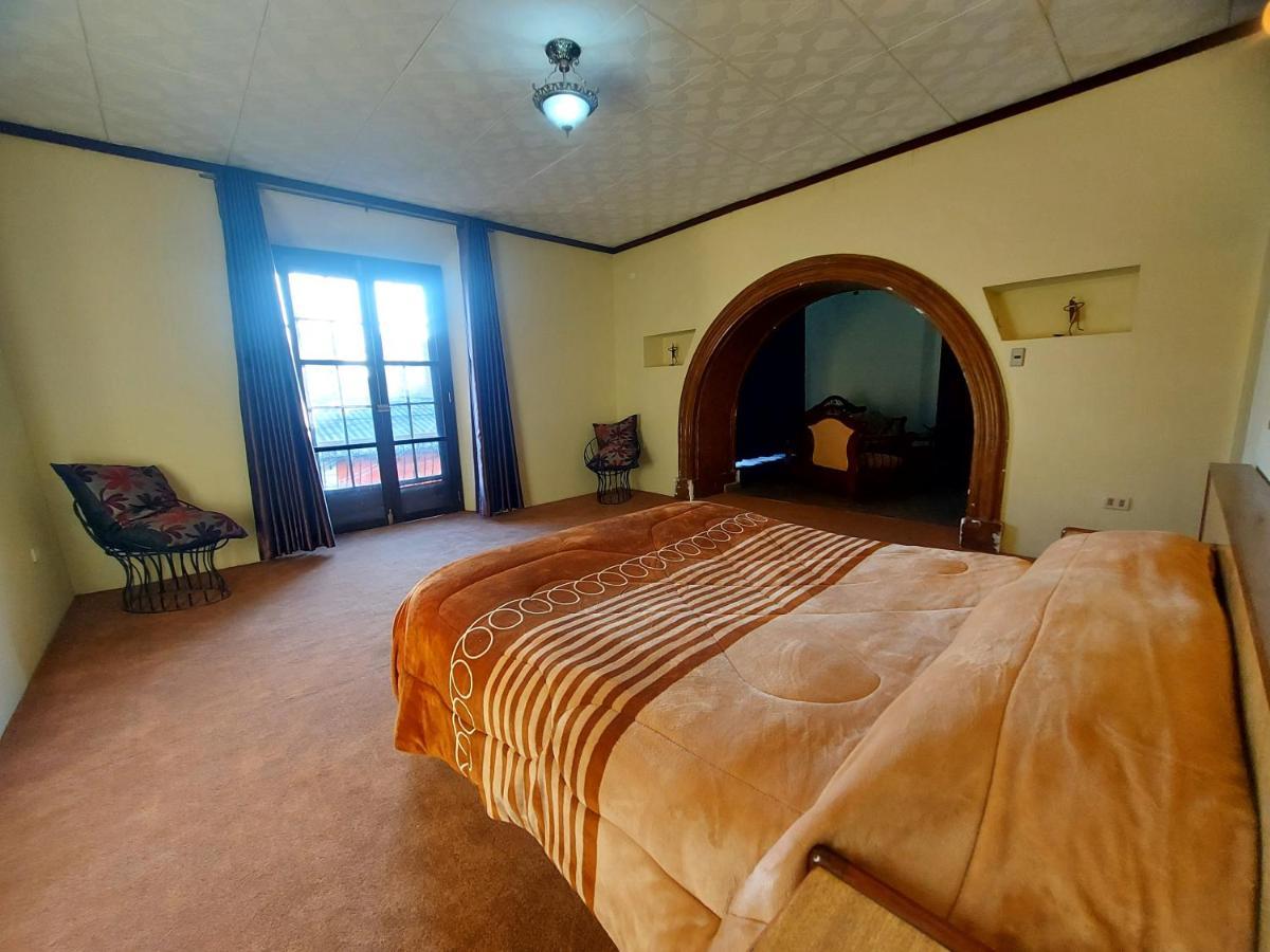 Naupa House Hostel Cochabamba Bagian luar foto